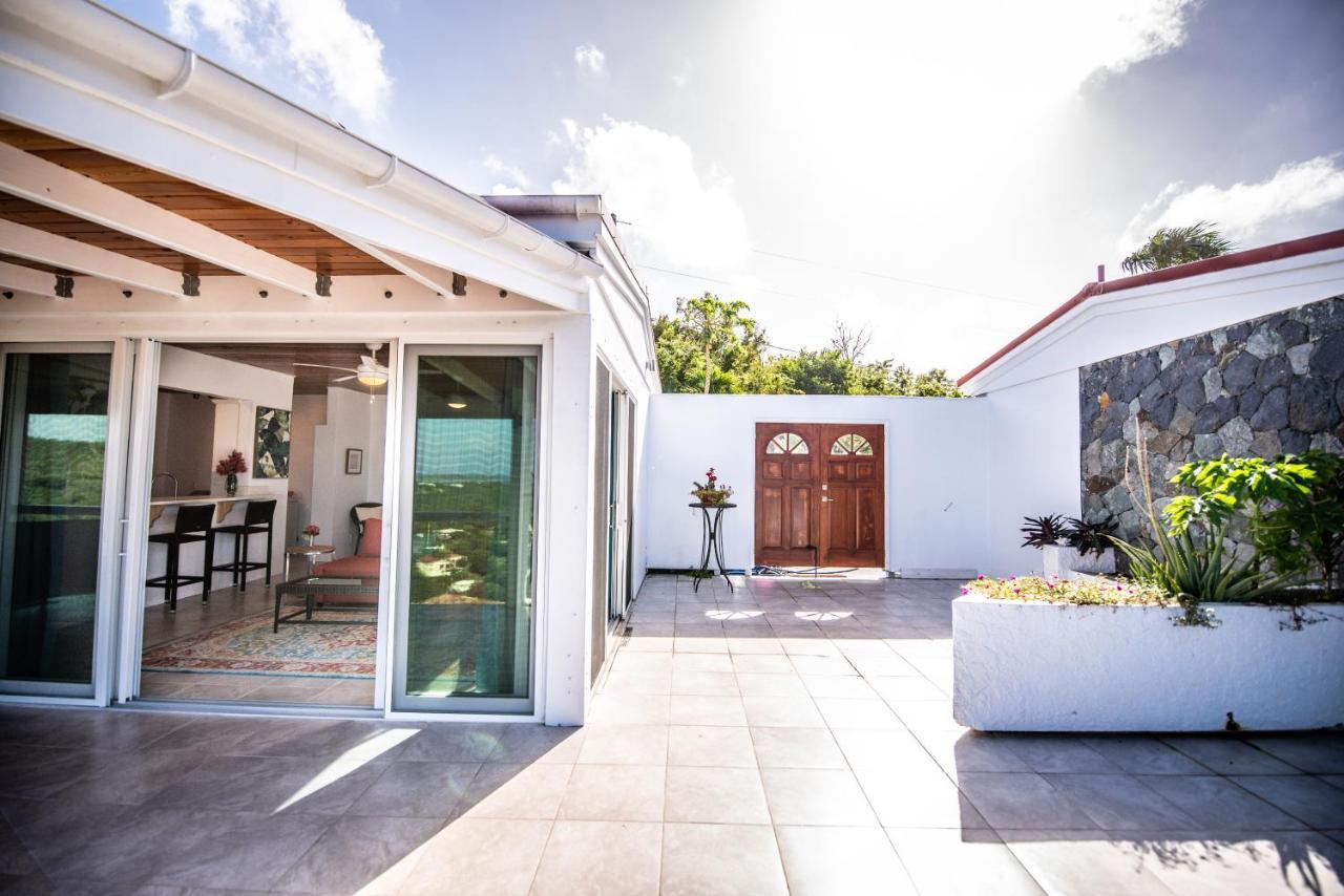 Fantastic Penthouse At Sunset Serenade Suites Cruz Bay Bagian luar foto